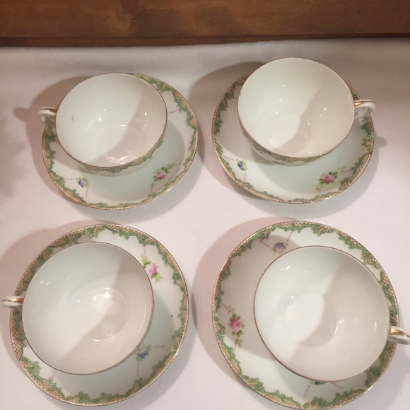 Vintage Noritake Porcelain Yea Cups and Saucers - Picture 4 of 9